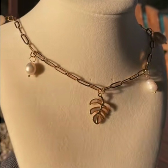 Tropical Summer Jewelry Gold Leaf - Picture 2 of 4